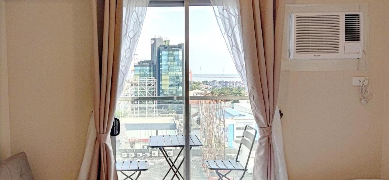 Sunvida Tower Stays Across Sm City Cebu Εξωτερικό φωτογραφία