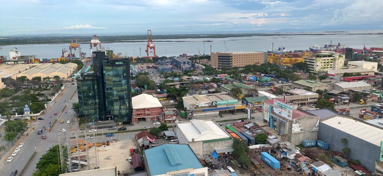Sunvida Tower Stays Across Sm City Cebu Εξωτερικό φωτογραφία